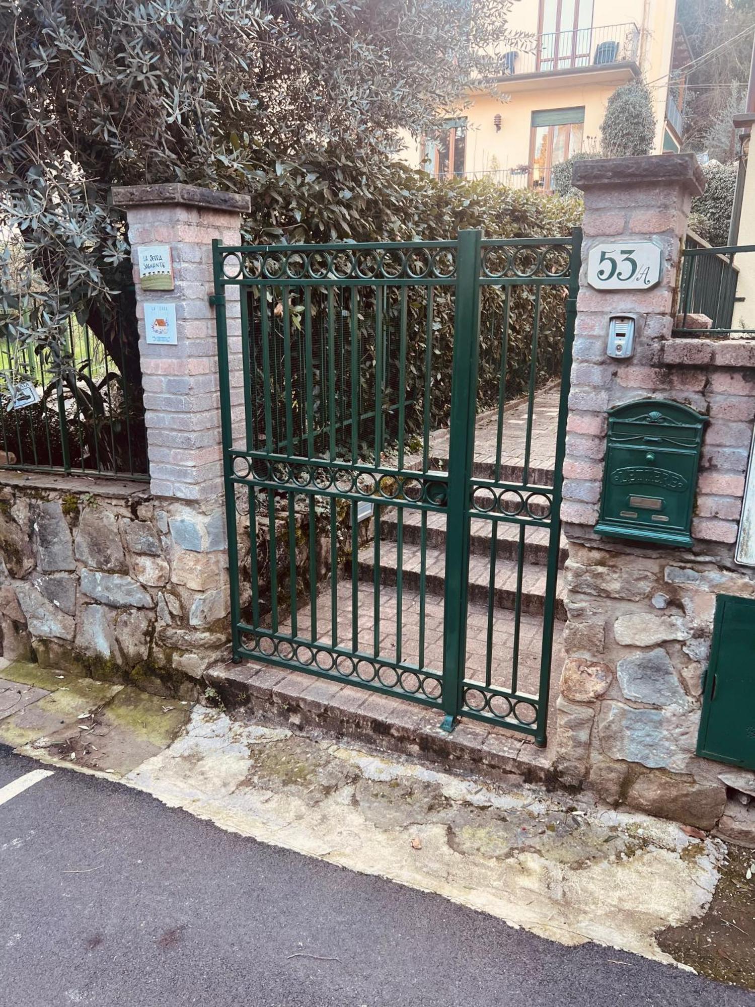 La Serra Sognante, Un Rifugio Incantevole Tra Natura E Relax Florencia Exterior foto